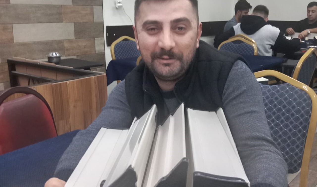 Okeyde 5 yıl sonra kazanınca sevinci abarttı!