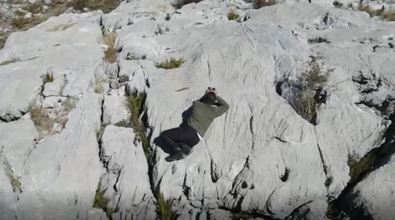 Kaçak avcı dronlu denetimde yakalandı 