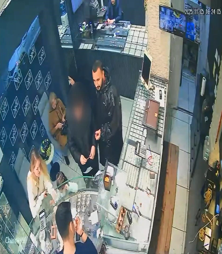 Kumar borcu için eşinin altınlarını bozdurdu: Kuaförde yakalandı